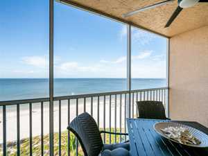 vacation rental condos