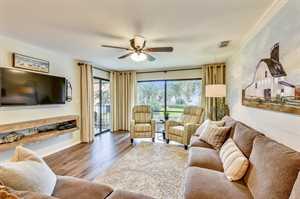 vacation rental condos