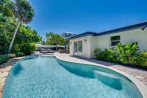 vacation rental condos