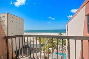 vacation rental condos