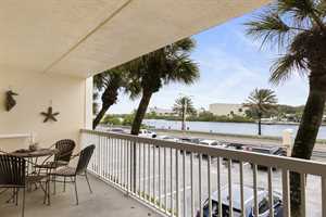 vacation rental condos