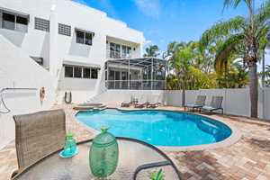 vacation rental condos