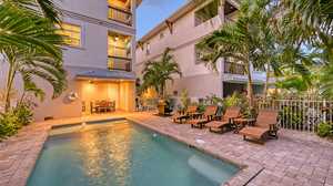 vacation rental condos