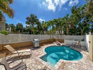 vacation rental condos