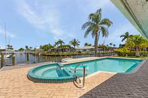 vacation rental condos